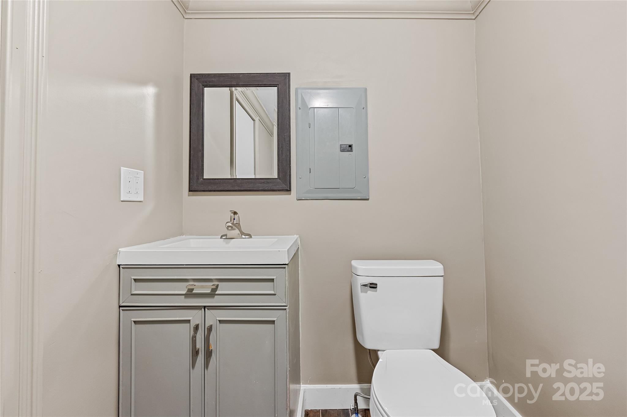 425 Lyndhurst Drive Hendersonville NC 28791