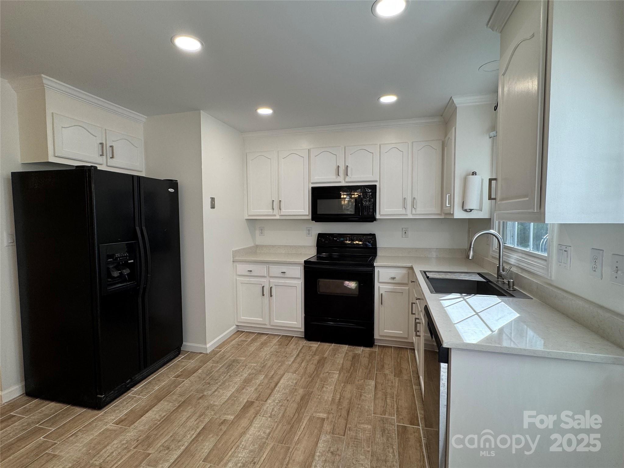 314 E Louisiana Avenue Bessemer City NC 28016