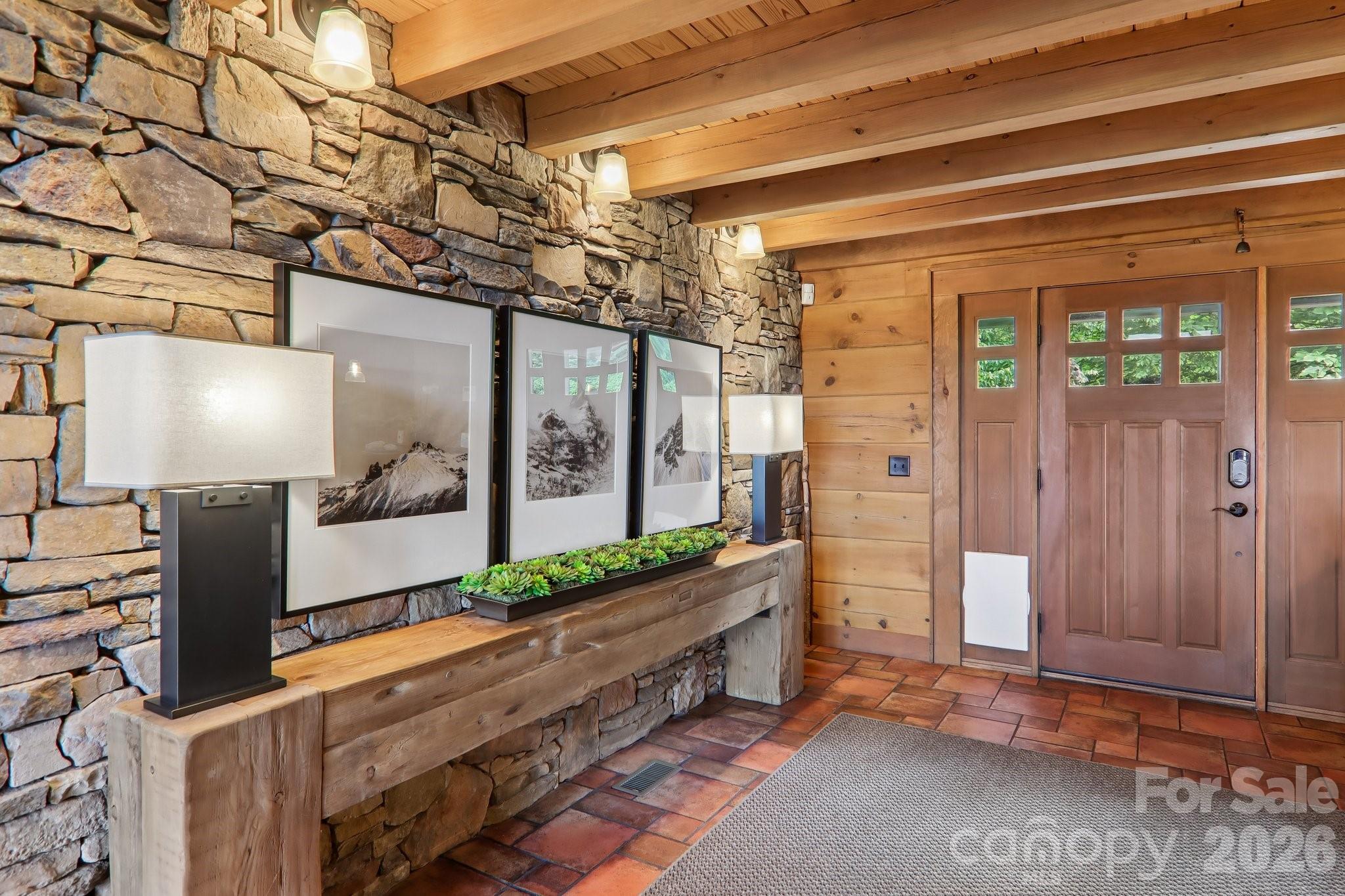 1072 Corsica Lane Saluda NC 28773