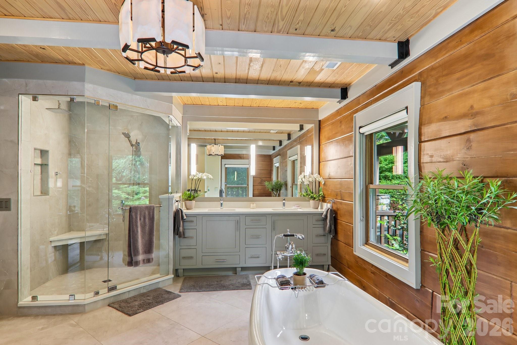 1072 Corsica Lane Saluda NC 28773