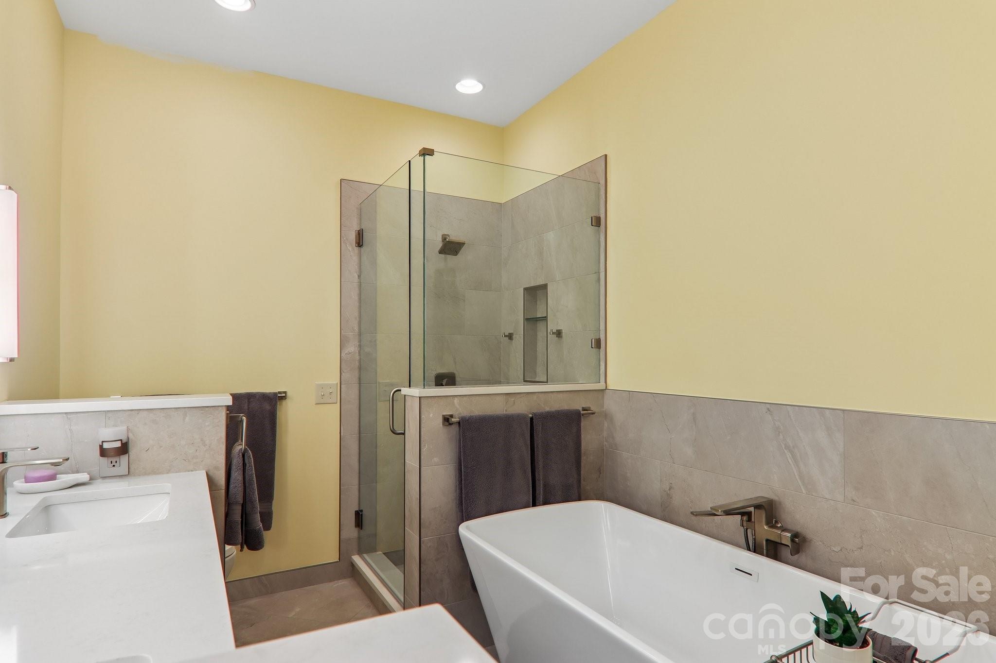 1072 Corsica Lane Saluda NC 28773