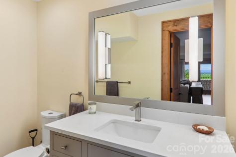 1072 Corsica Lane Saluda NC 28773