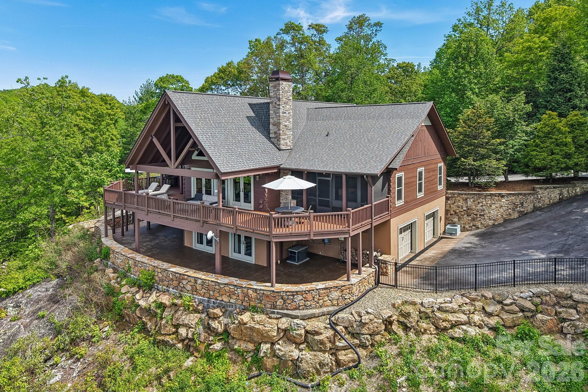 1072 Corsica Lane Saluda NC 28773