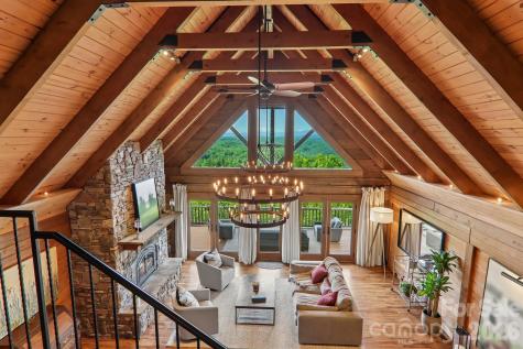 1072 Corsica Lane Saluda NC 28773