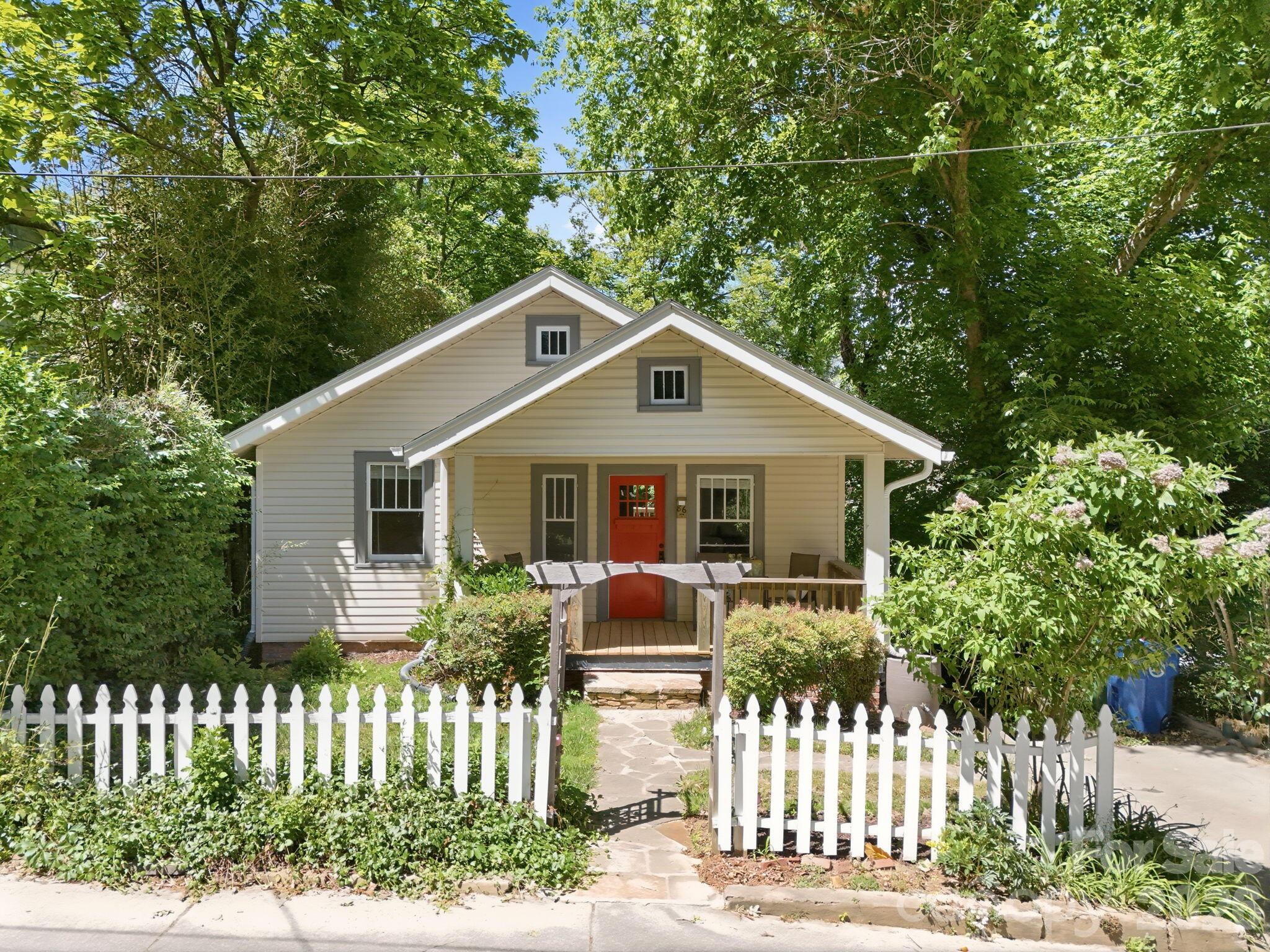 86 Annandale Avenue Asheville NC 28801