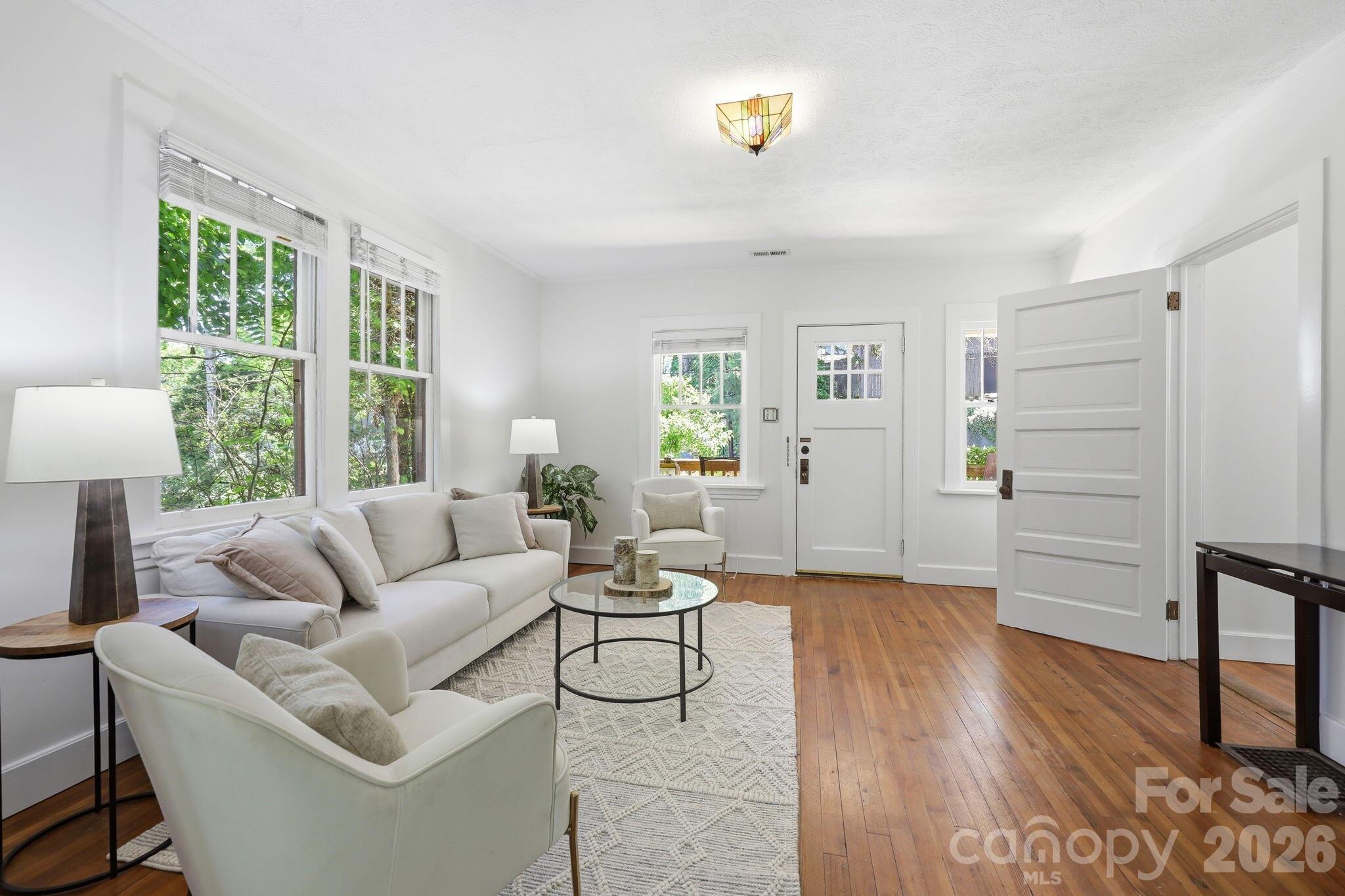 86 Annandale Avenue Asheville NC 28801