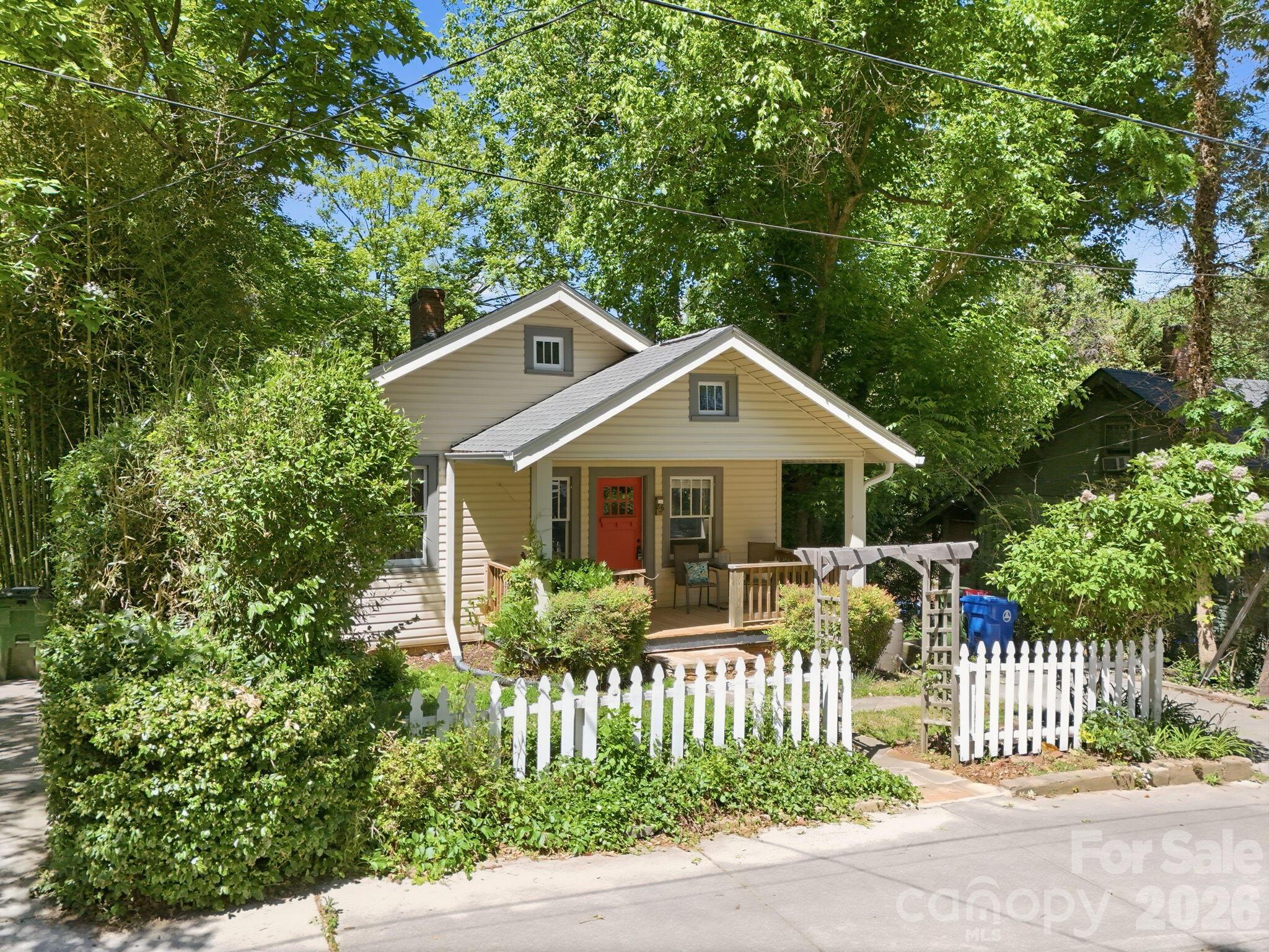 86 Annandale Avenue Asheville NC 28801