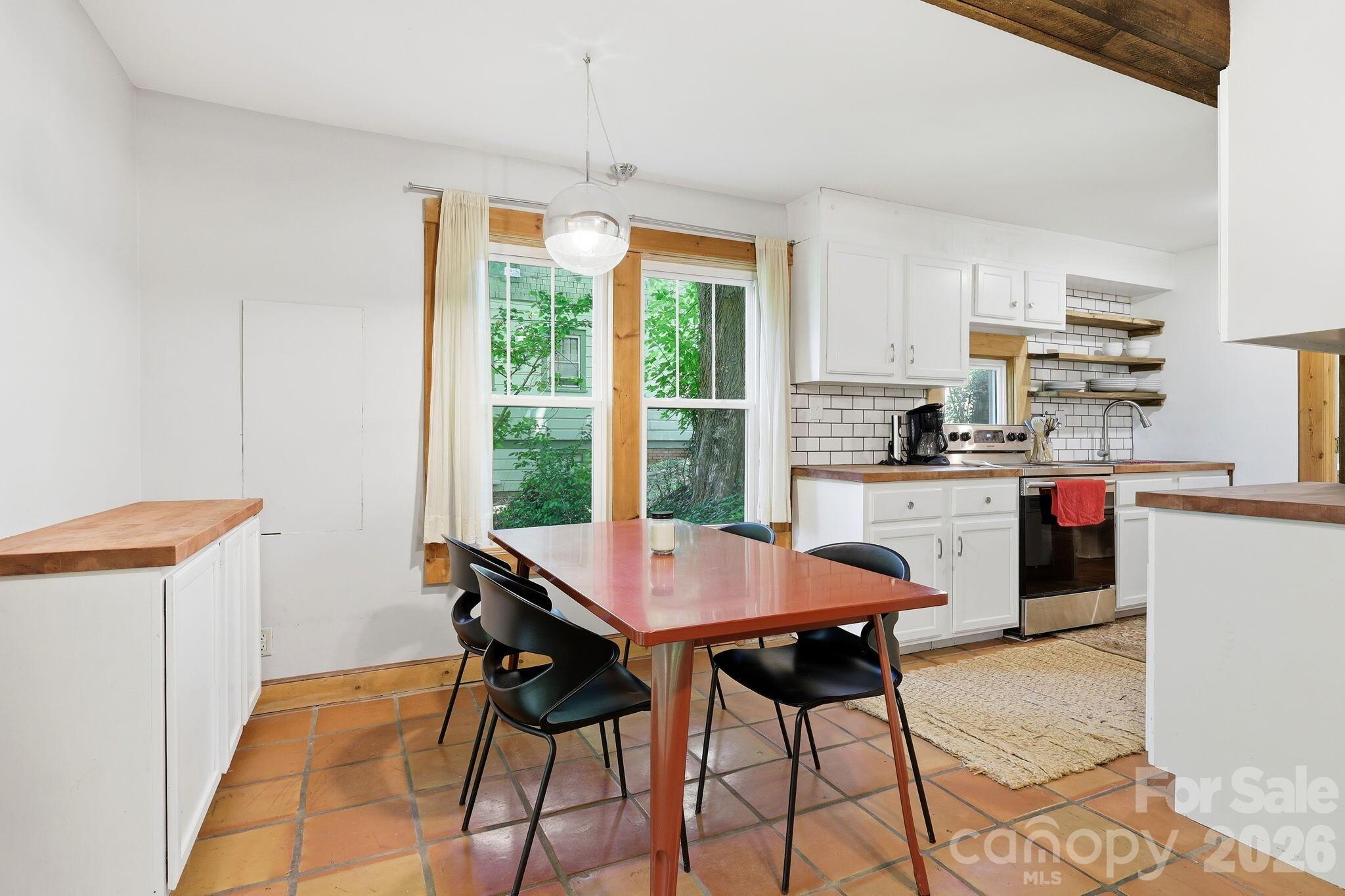 86 Annandale Avenue Asheville NC 28801