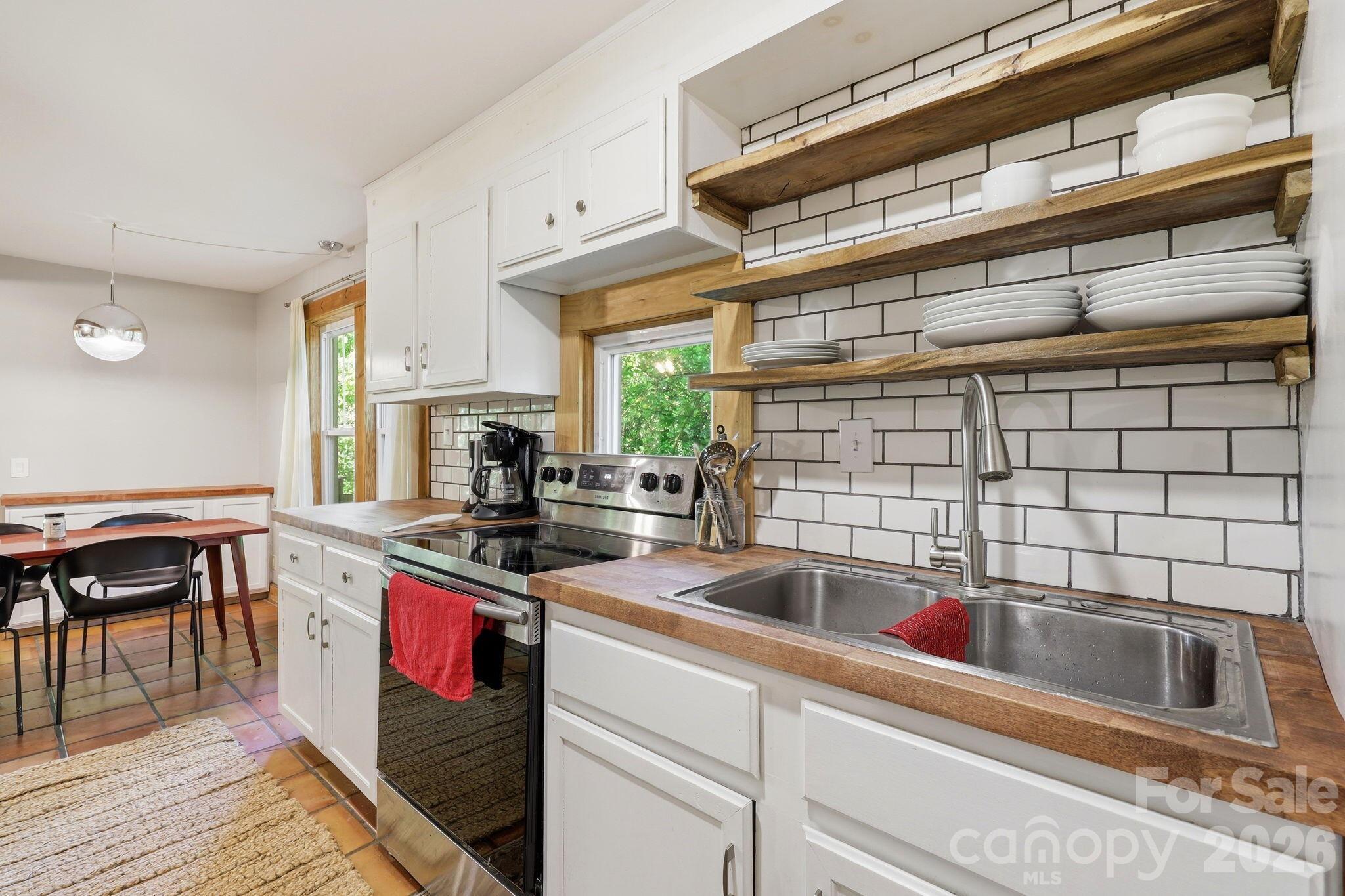 86 Annandale Avenue Asheville NC 28801