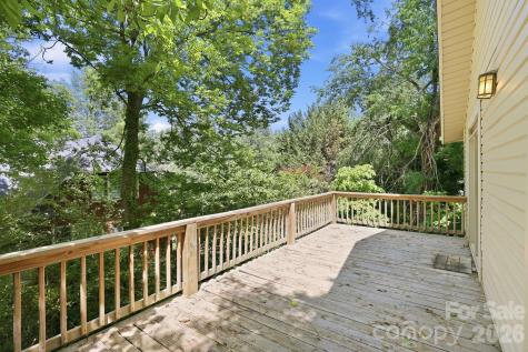 86 Annandale Avenue Asheville NC 28801