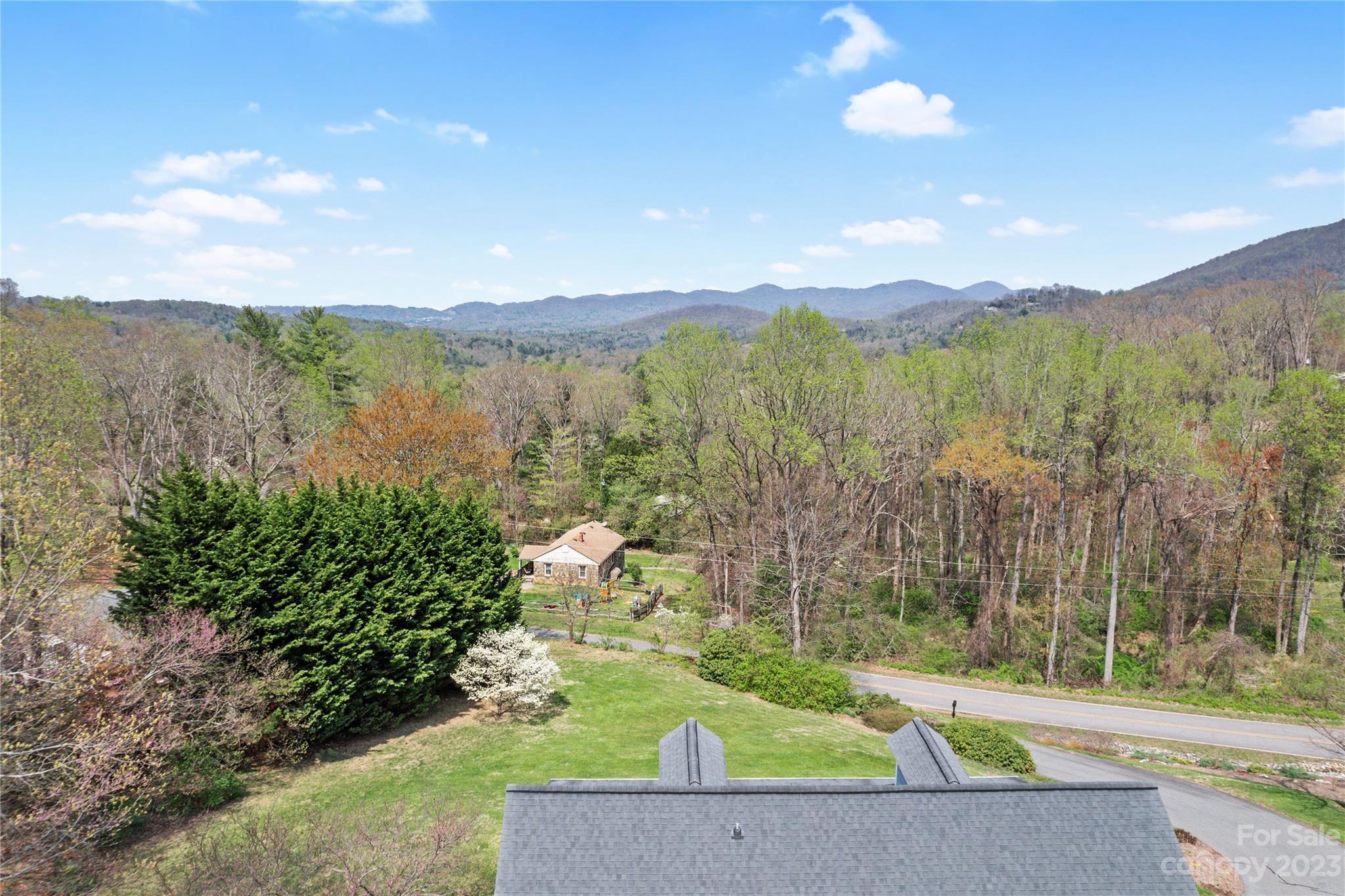 137 Reynolds School Road Asheville NC 28803
