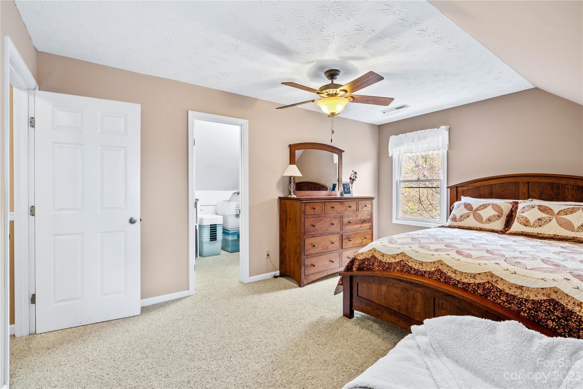 137 Reynolds School Road Asheville NC 28803