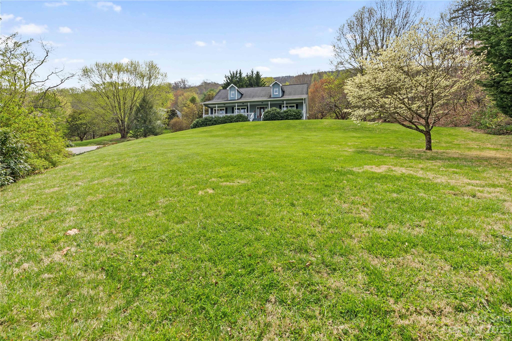 137 Reynolds School Road Asheville NC 28803