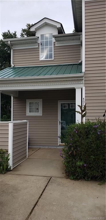 1721 Holliford Court Charlotte NC 28215