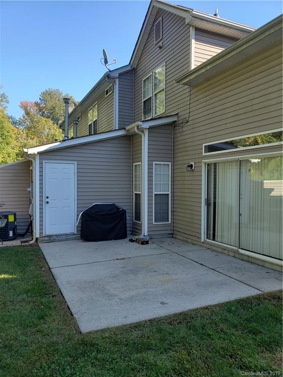 1721 Holliford Court Charlotte NC 28215