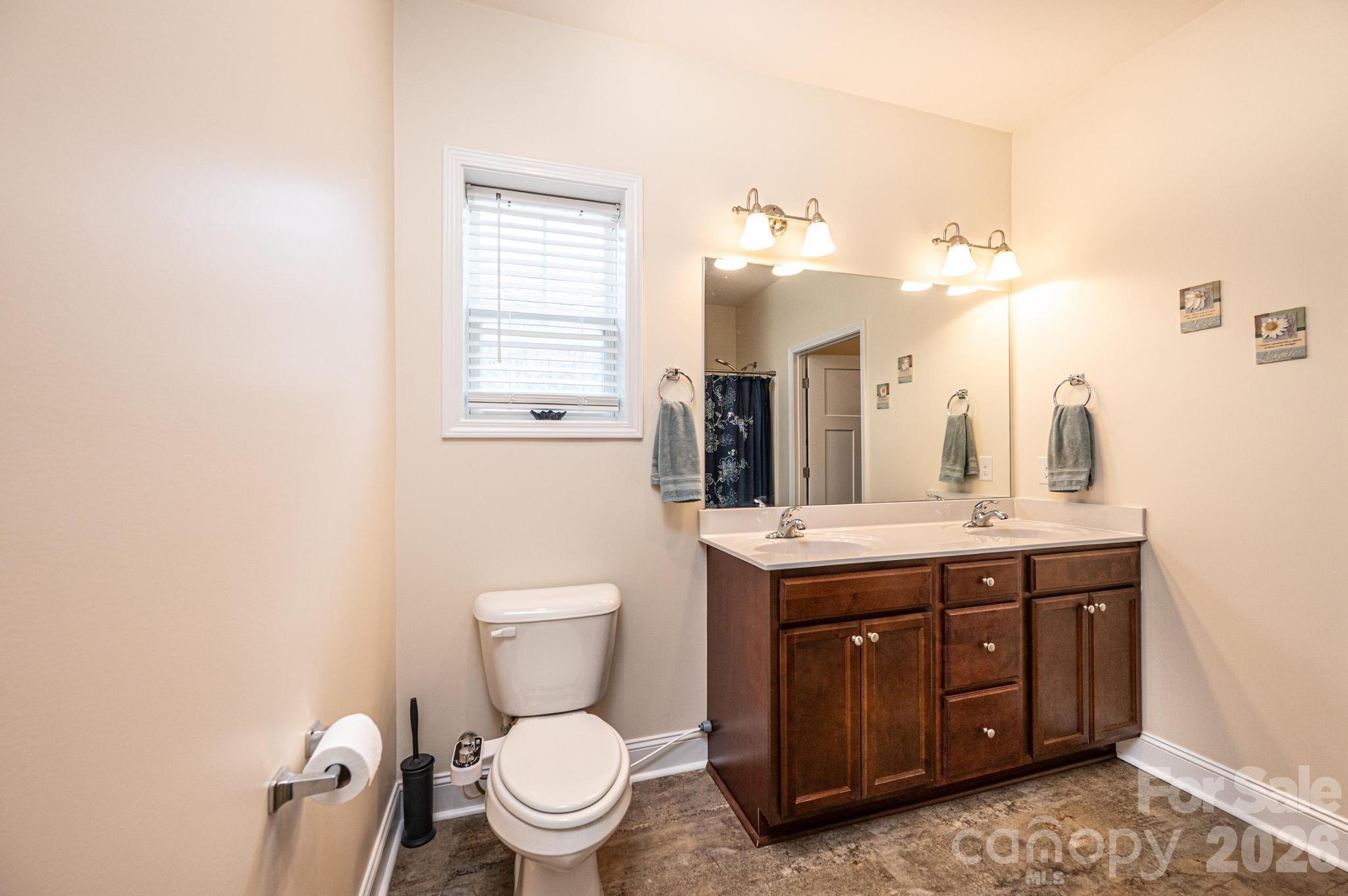 1092 33rd Avenue Loop NE Hickory NC 28601