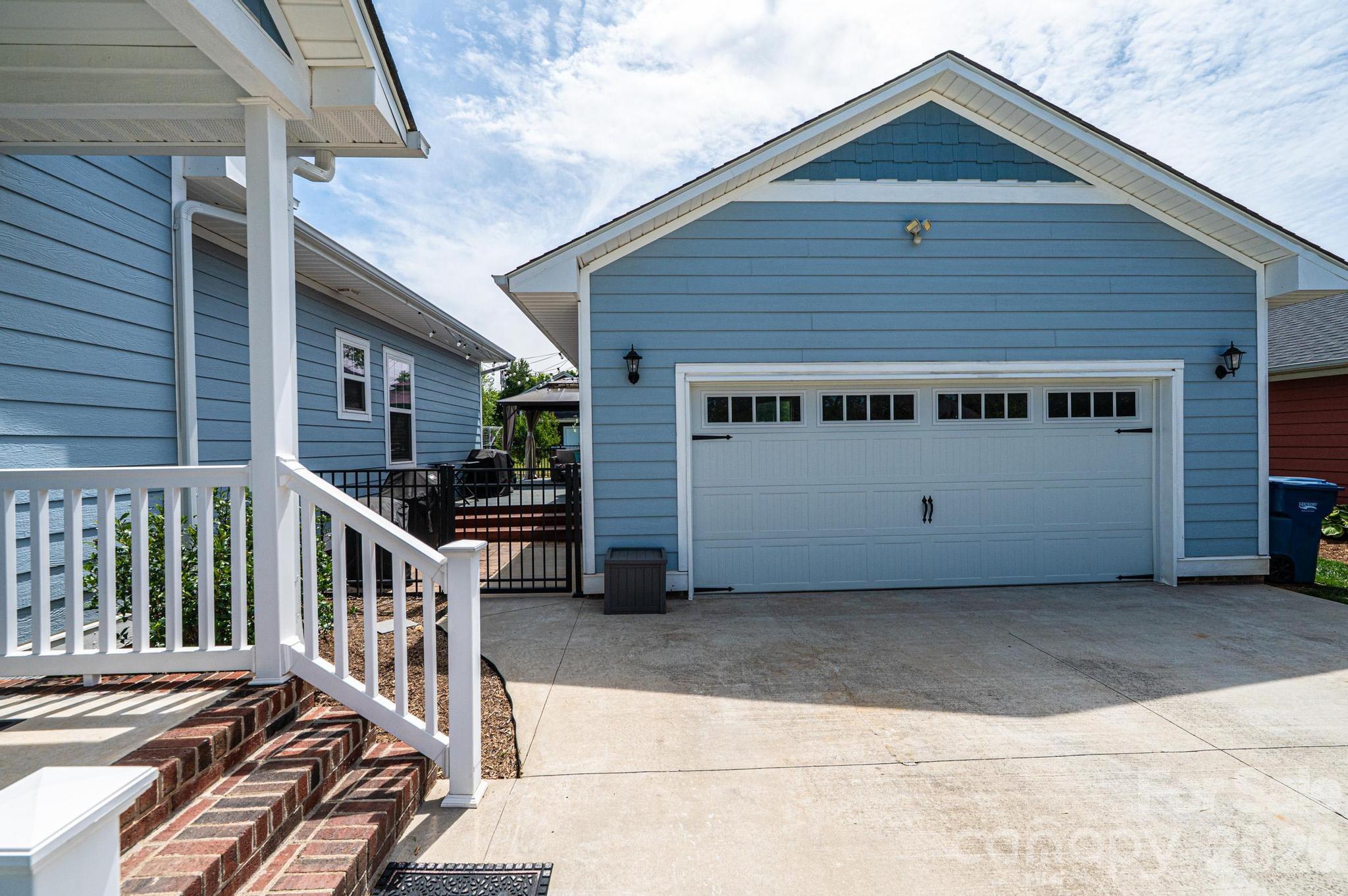 1092 33rd Avenue Loop NE Hickory NC 28601