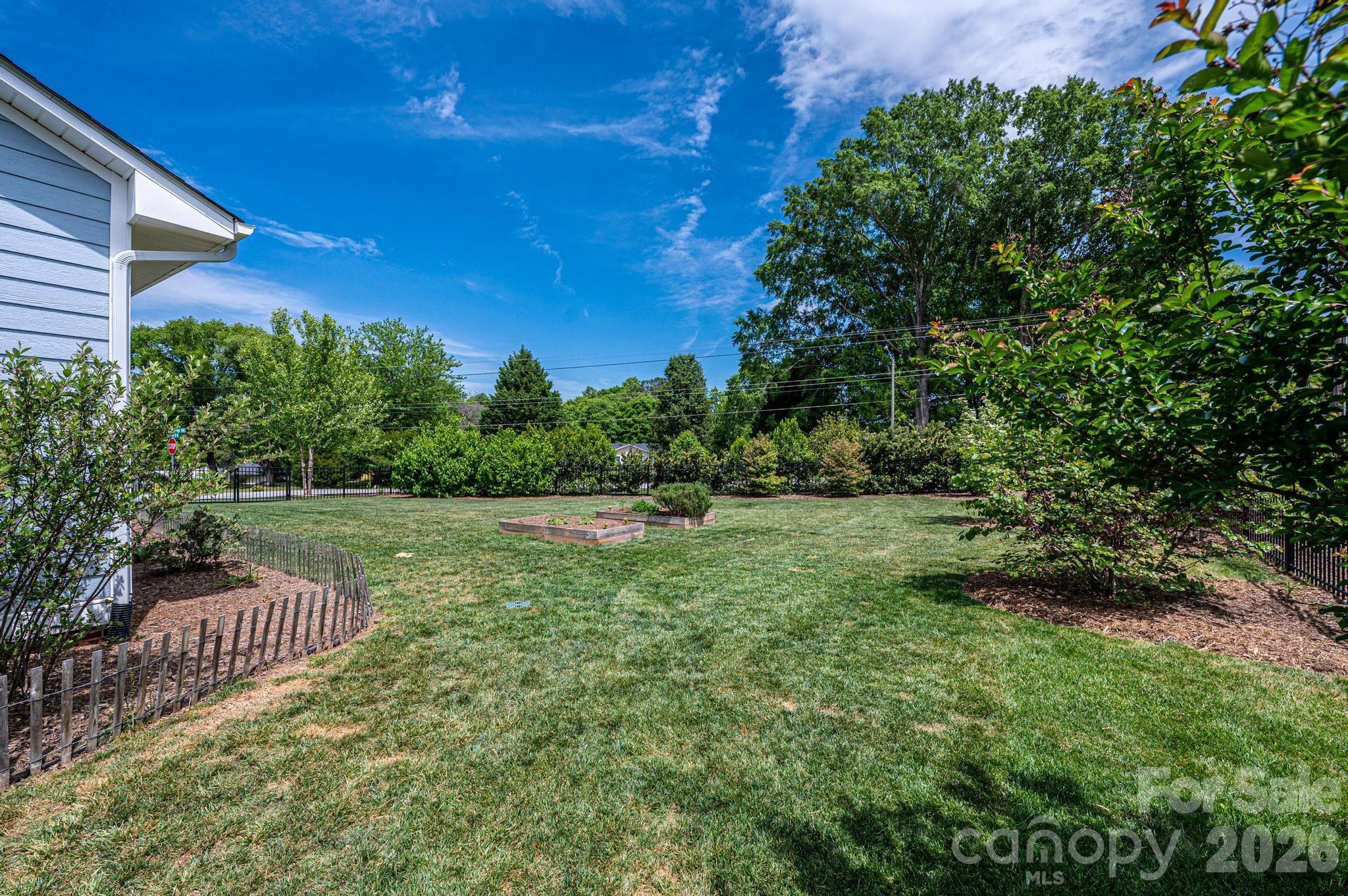 1092 33rd Avenue Loop NE Hickory NC 28601