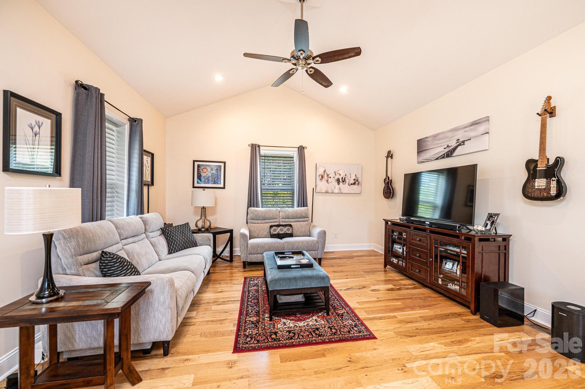1092 33rd Avenue Loop NE Hickory NC 28601