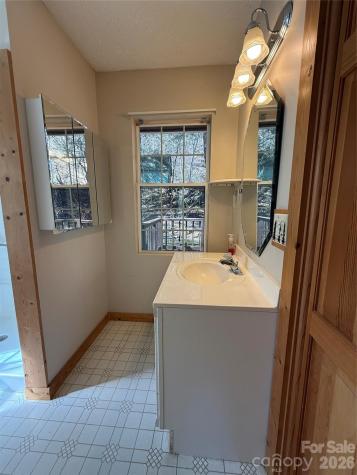 215 Pinellas Lane Waynesville NC 28785