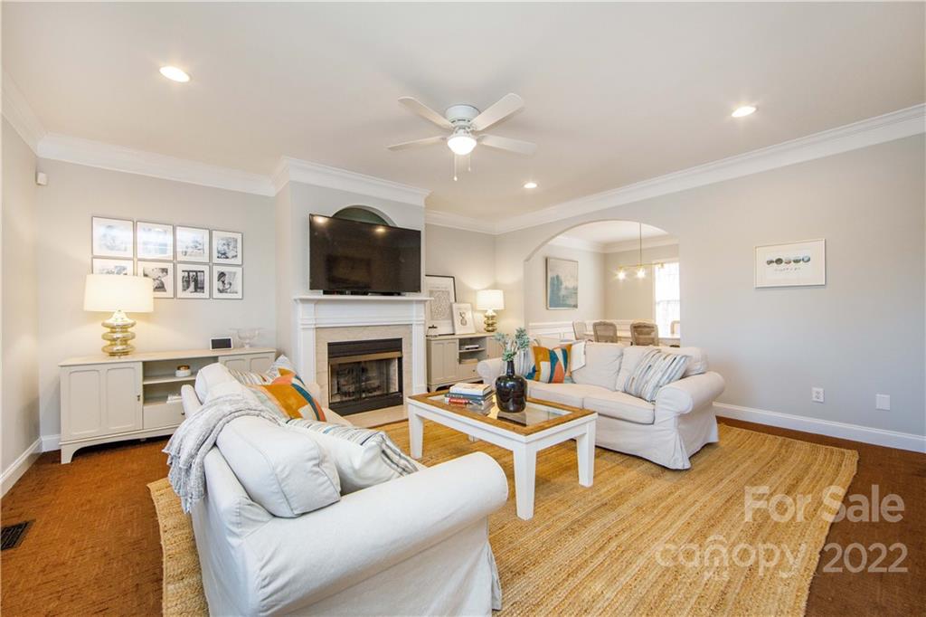 5514 Chalyce Lane Charlotte NC 28270