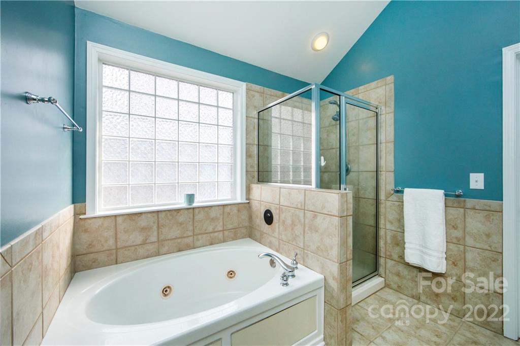 5514 Chalyce Lane Charlotte NC 28270