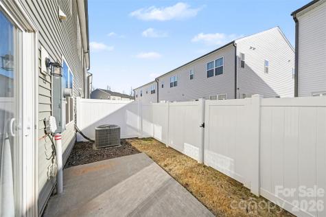 3132 Hutton Gardens Lane Charlotte NC 28269