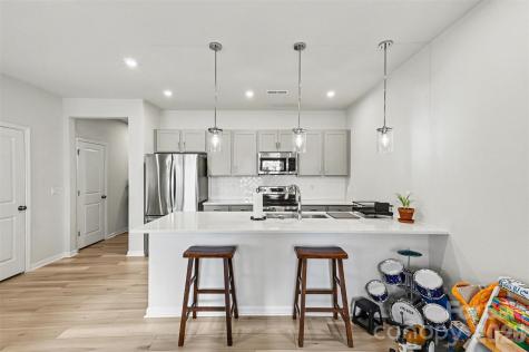 3132 Hutton Gardens Lane Charlotte NC 28269