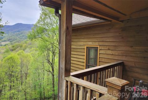 604 Croft View Drive Bakersville NC 28705