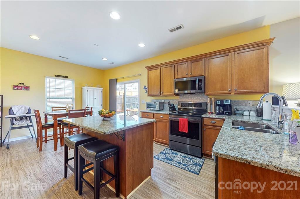 3426 Dominion Green Drive Charlotte NC 28269