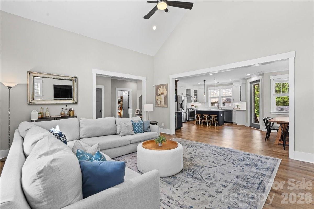 1517 Princess Place Charlotte NC 28208