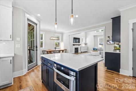 1517 Princess Place Charlotte NC 28208
