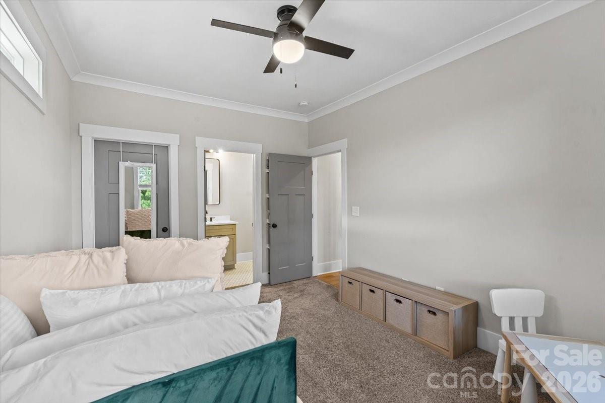 1517 Princess Place Charlotte NC 28208