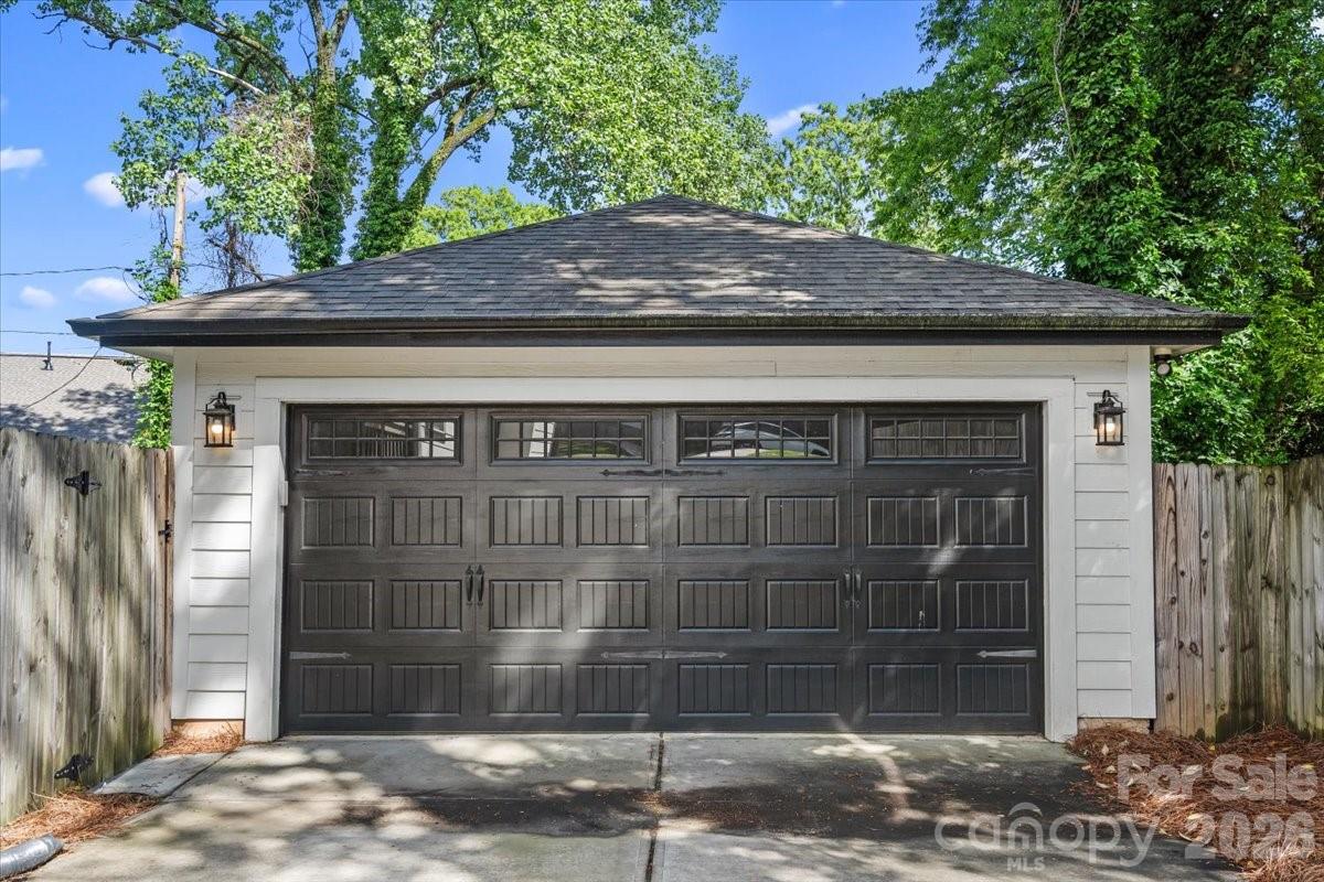 1517 Princess Place Charlotte NC 28208