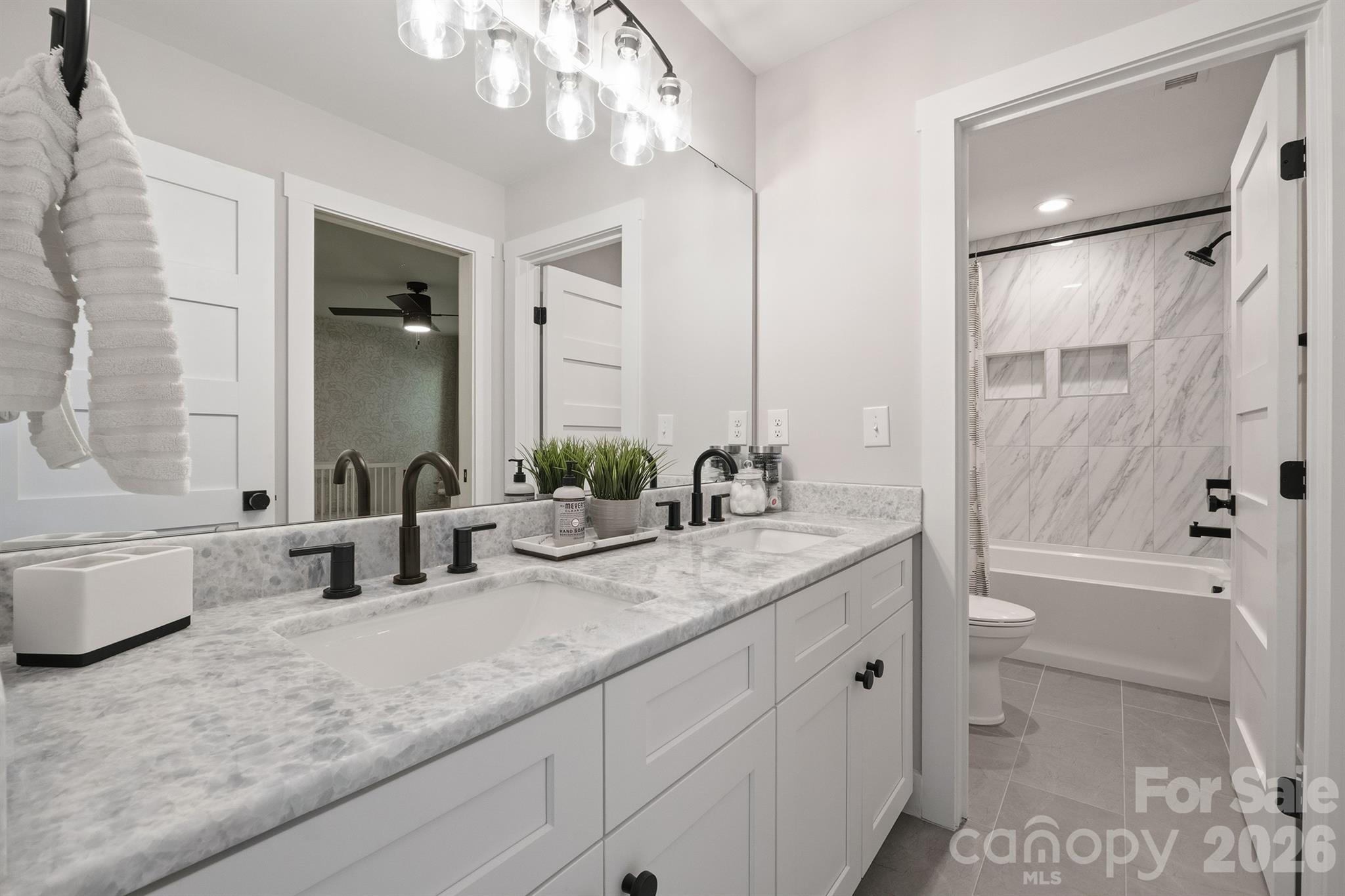 4016 Tresevant Avenue Charlotte NC 28208