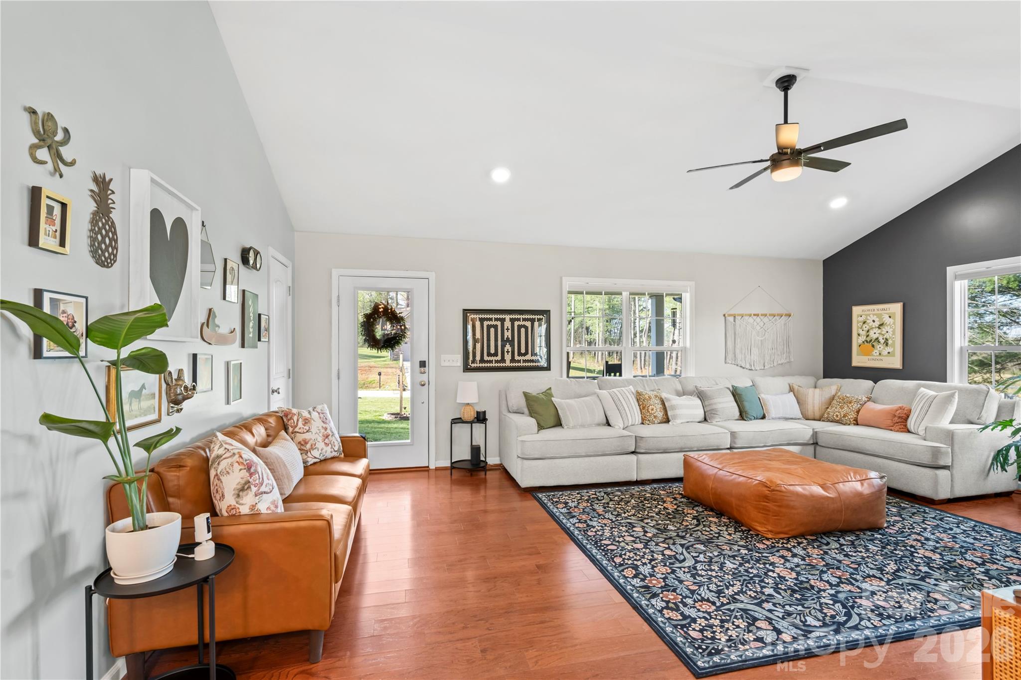 27 Pounding Mill Road Hendersonville NC 28792