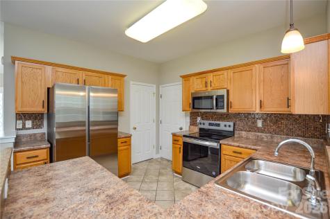16410 Greybriar Forest Lane Charlotte NC 28278