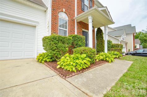 16410 Greybriar Forest Lane Charlotte NC 28278