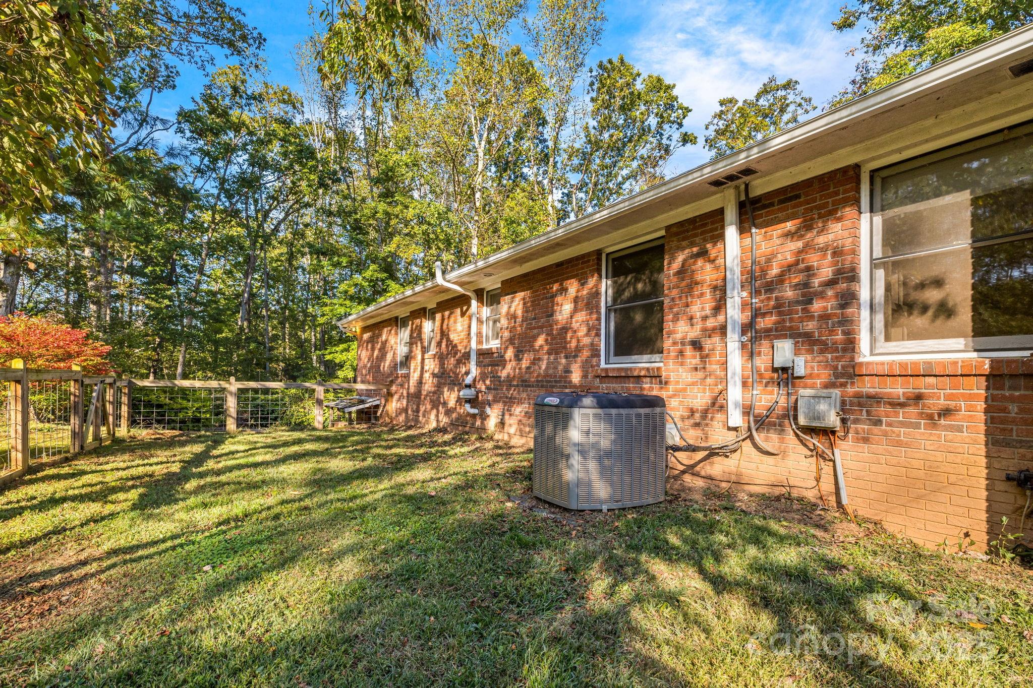 226 Wildflower Road Asheville NC 28804