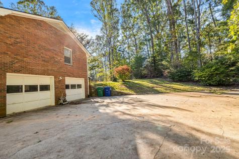 226 Wildflower Road Asheville NC 28804