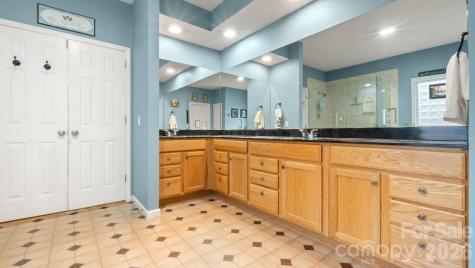 2853 Wimbledon Drive Gastonia NC 28056
