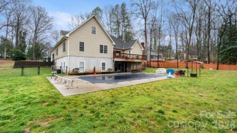 2853 Wimbledon Drive Gastonia NC 28056