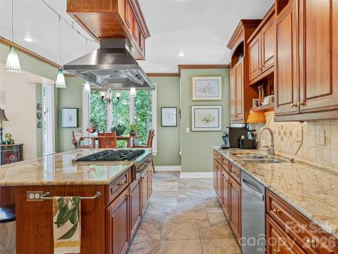 212 S Plains Drive Asheville NC 28803