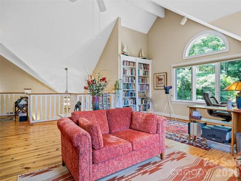 212 S Plains Drive Asheville NC 28803
