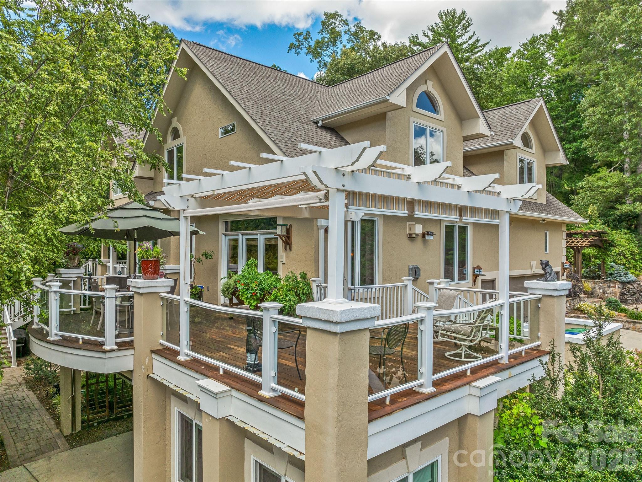 212 S Plains Drive Asheville NC 28803
