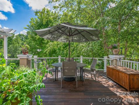 212 S Plains Drive Asheville NC 28803