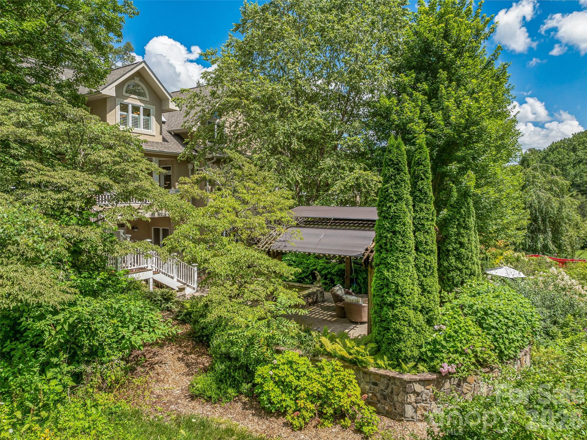 212 S Plains Drive Asheville NC 28803
