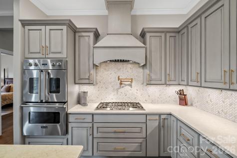 64 Water Hill Way Fletcher NC 28732
