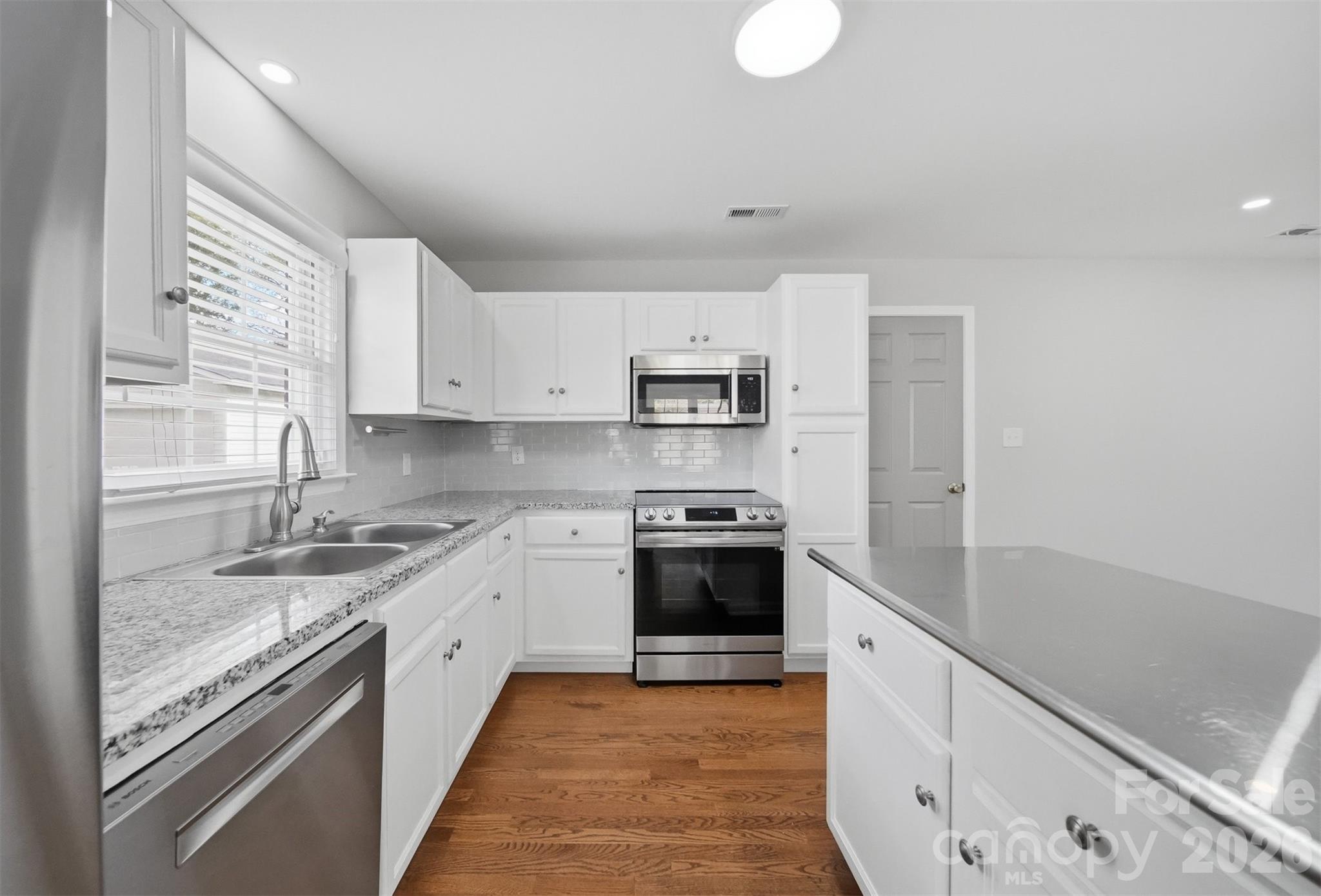 4809 Brooktree Drive Charlotte NC 28208