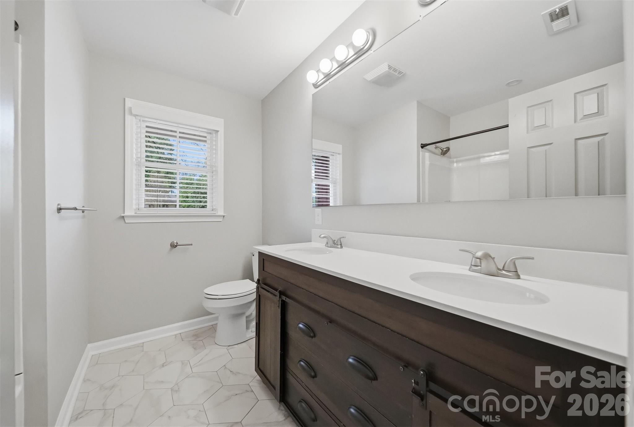 4809 Brooktree Drive Charlotte NC 28208